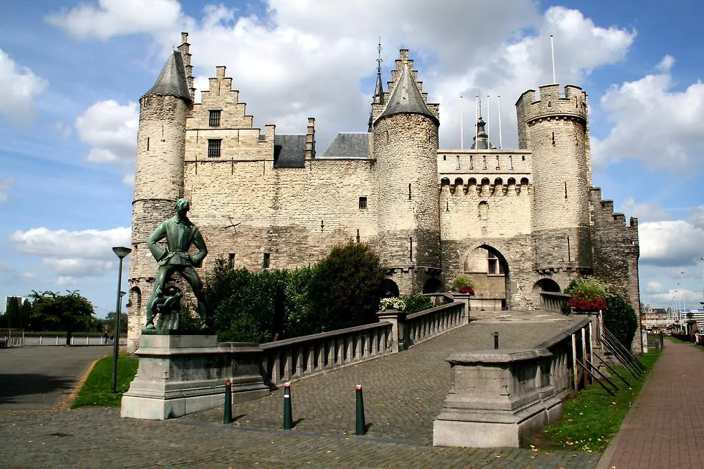 Condo Gardens Antwerp 0*,